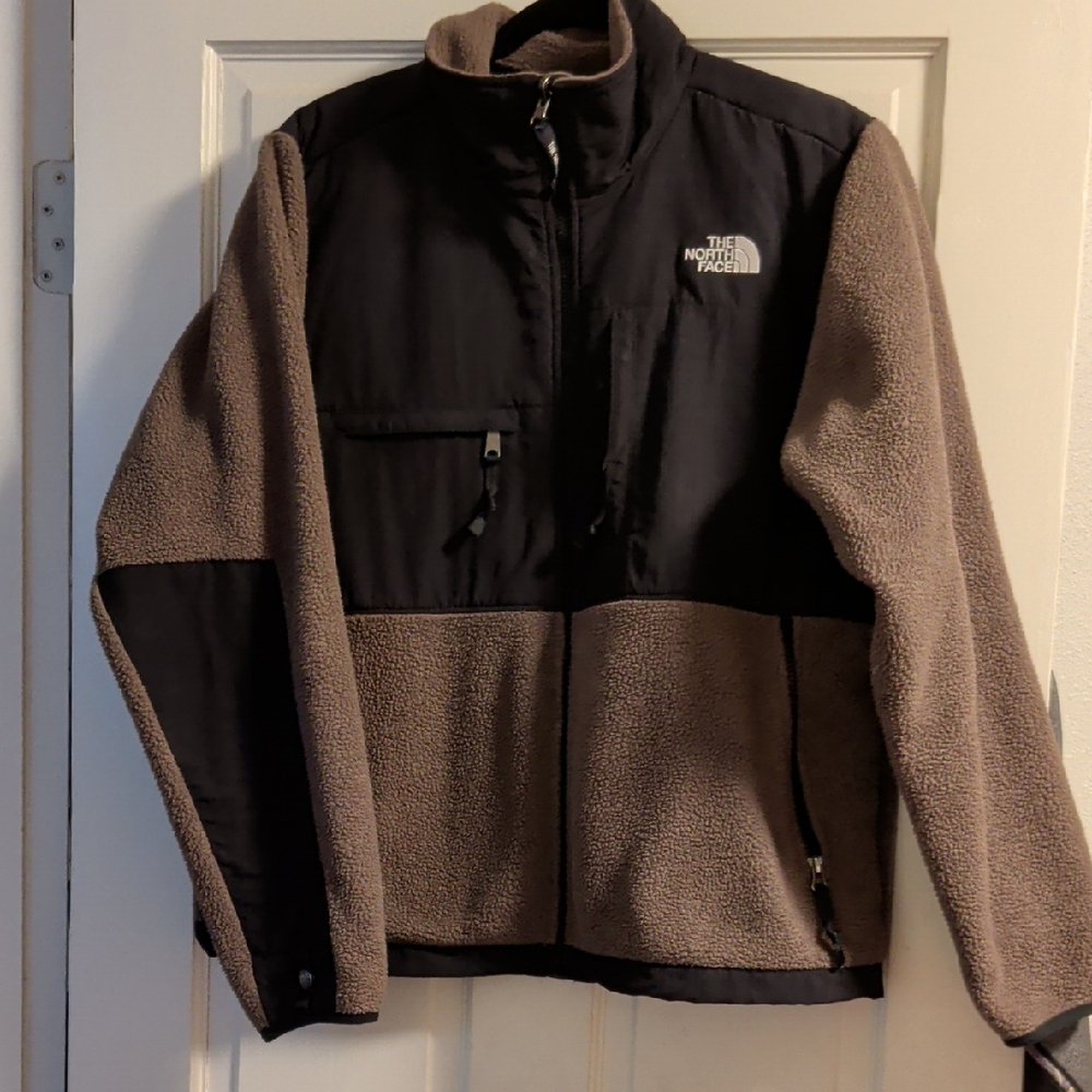 The North Face Men’s Brown & Black Fleece Jacket